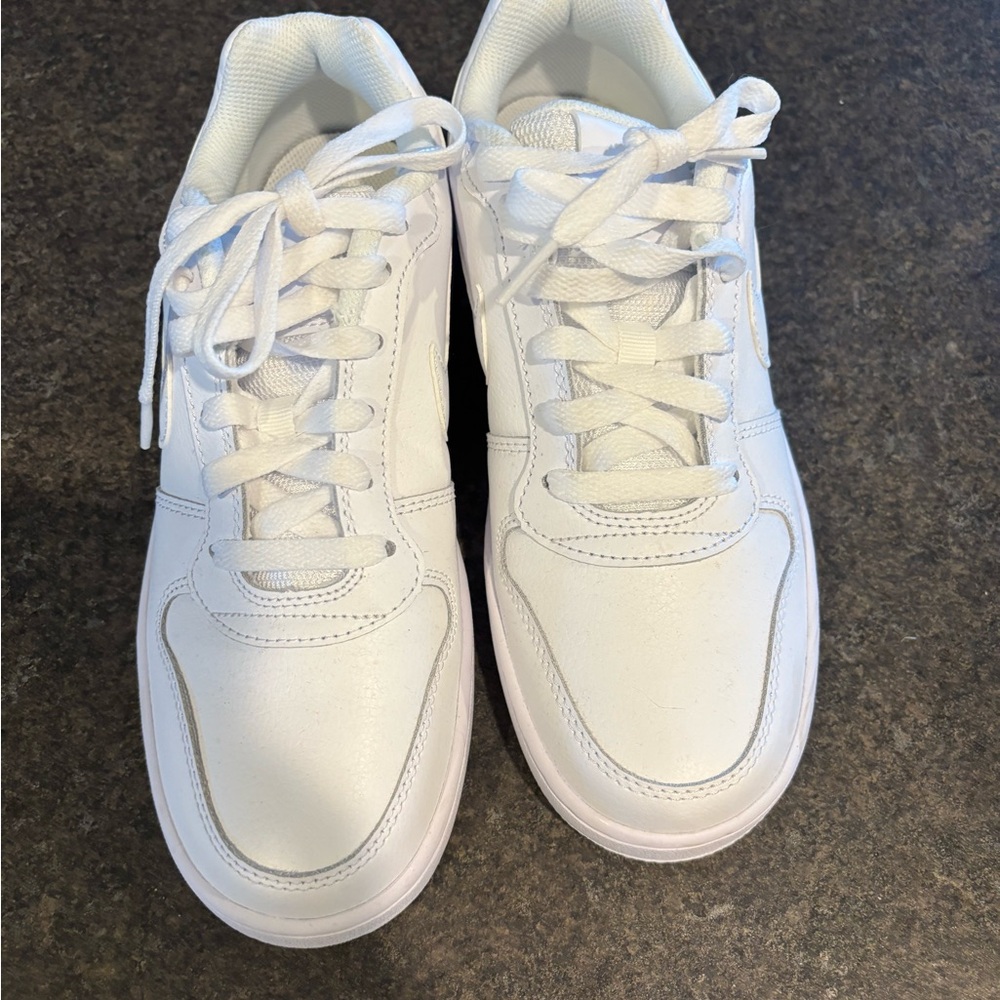 Nike White Women’s  Sneakers